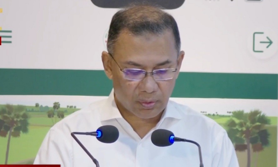 Prime Minister Calls for Students to Plant One Tree Annually